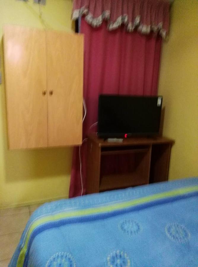Hostal Rozal Spa Hospicio Ікіке Екстер'єр фото
